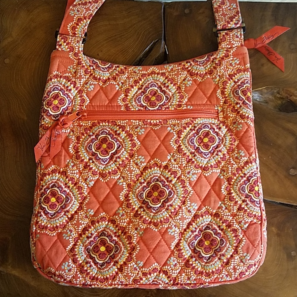 Vera Bradley Handbag - Picture 3 of 6